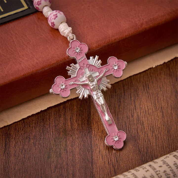 Christianartworkshop Rosario con perline di porcellana rosa a motivi floreali e medaglione della Madonna di Aparecida - image 8