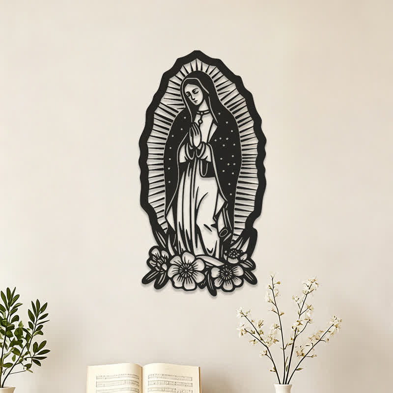 Christianartworkshop Decorazione murale in metallo raffigurante la Madonna di Guadalupe: simbolo di fede e grazia divina. - image 0